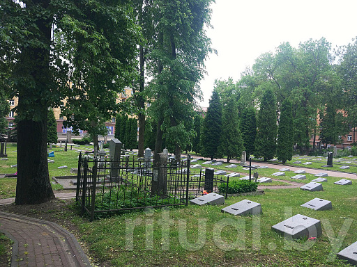 Кладбище Военное в Минске, фото